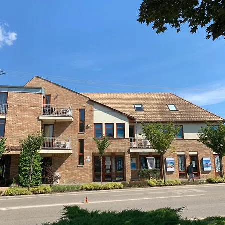 Roger Federer Apartmanja Apartment *