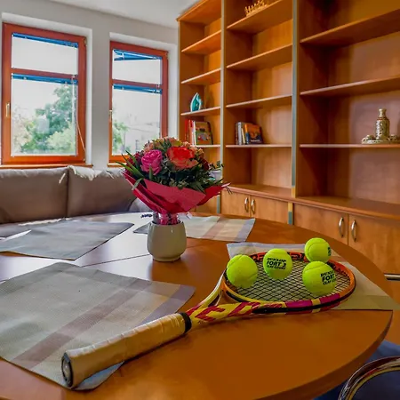 公寓 Roger Federer Apartmanja *
